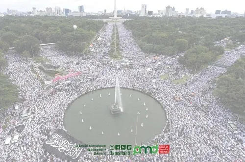 Reuni dan Kasih Tak Sampai
