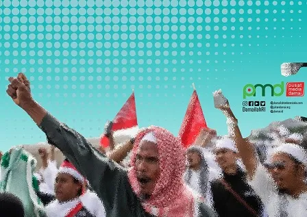 Absurditas Solidaritas Kemanusiaan di Tengah Populisme Islam dan Politik Identitas