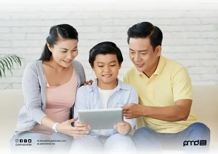 Transformasi Digital Parenting sebagai Strategi Antisipasi Eksploitasi Ideologis pada Platform Gim Daring