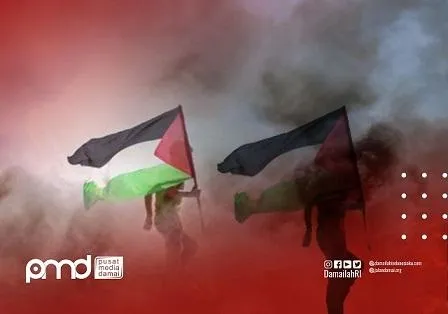 Pahlawan di Mata Waktu: Merayakan Kepahlawanan Memerangi Kemiskinan dan Kebodohan